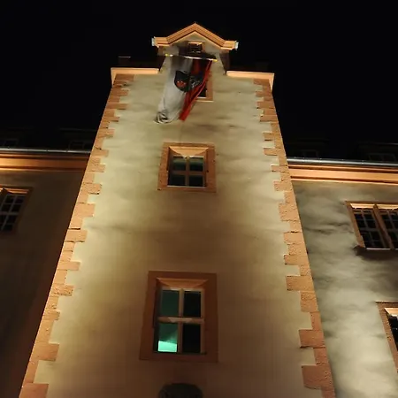 Schloss ホテル