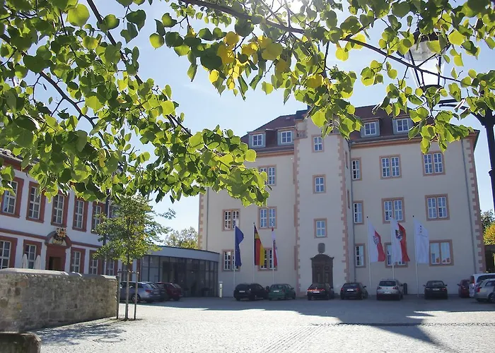 Schloss Hotel 3*